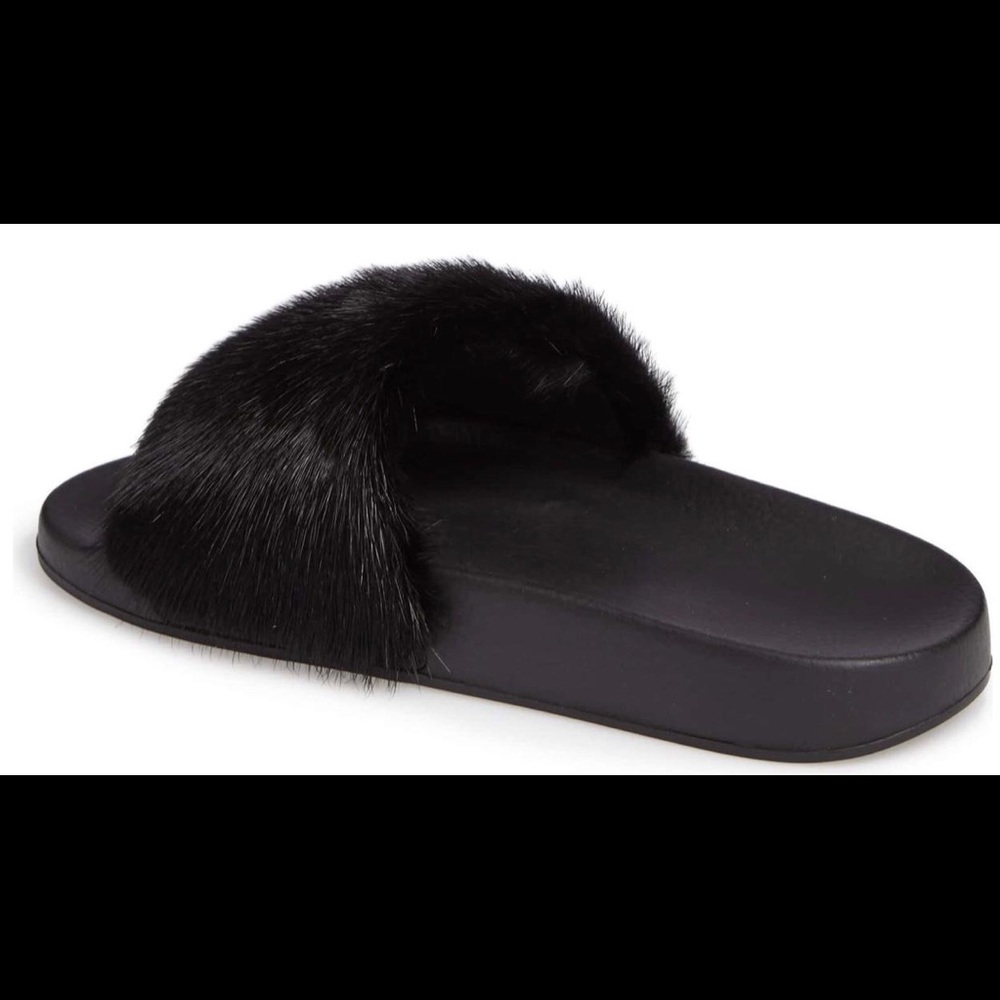 100% authentic Givenchy Slippers - Picture 4 of 4